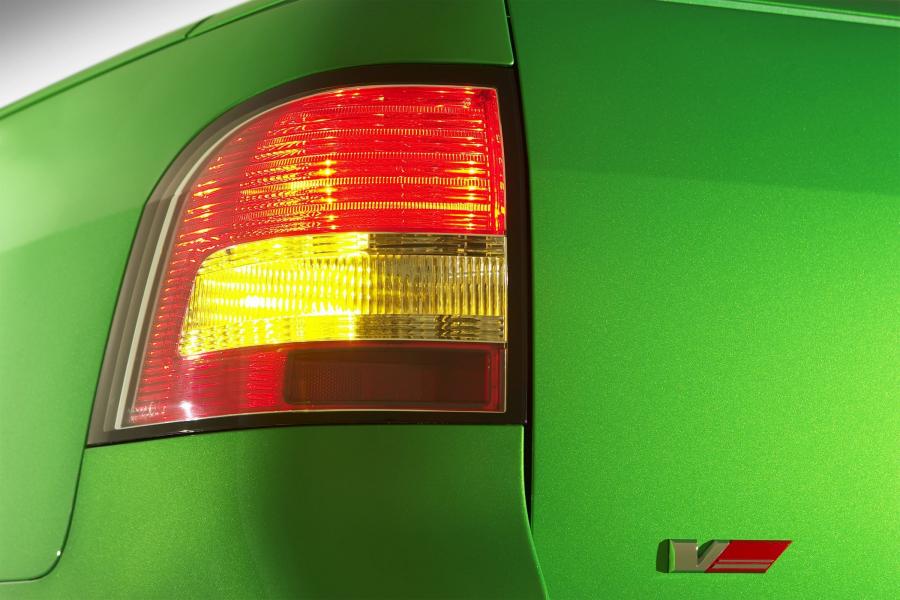  Holden Commodore VE SS V Ute 2007 года  (фото 47 из 101)